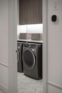 Samsung Dryer DVE53BB8700T