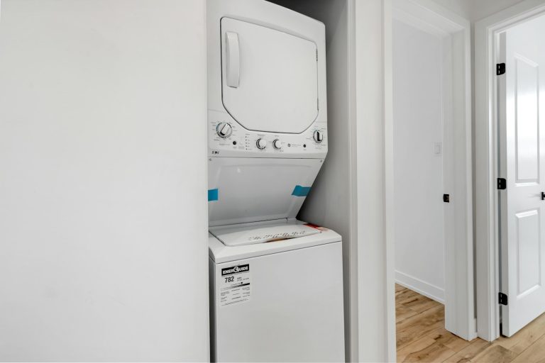 Samsung DVG45B6300W Dryer — specifications and repair